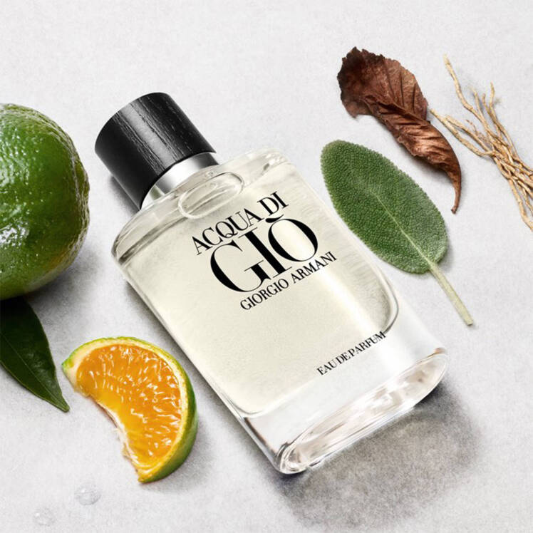 بررسی عطر ادو پرفیوم Acqua di Giò و ترند برای Mass-Eco